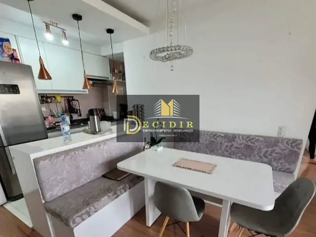 Apartamento 3 quartos e 2 banheiros, para alugar, no bairro Parque São Jorge em São Paulo