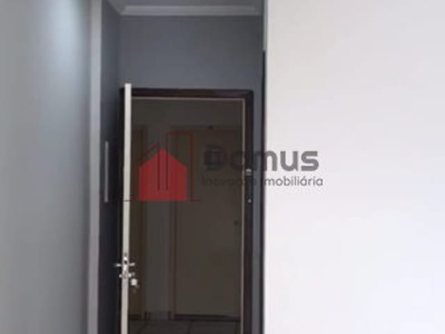 Apartamento para alugar, no bairro Jardim Jaraguá em Taubaté