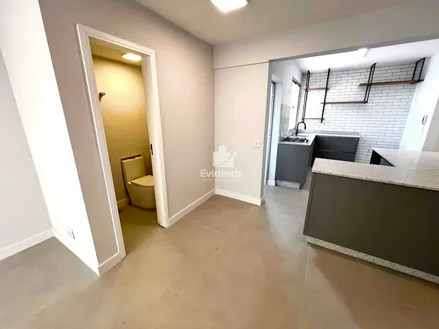 Apartamento com 114m² 3 quartos e 3 banheiros, à venda, no bairro Centro em Londrina