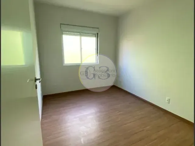 Apartamento 2 quartos e 1 banheiro, à venda ou para alugar, no bairro Fragata em Pelotas