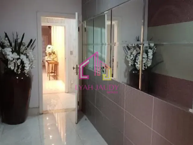 Apartamento com 370m² 4 quartos e 5 banheiros, à venda, no bairro Santa Rosa em Cuiabá