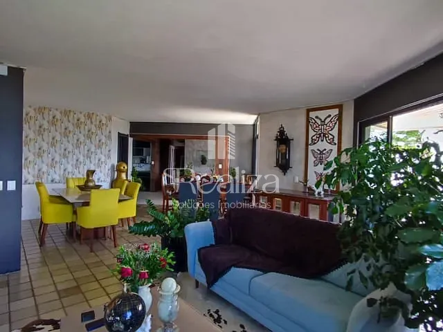 Apartamento com 193m² 4 quartos e 5 banheiros, à venda, no bairro Pontal em Ilhéus