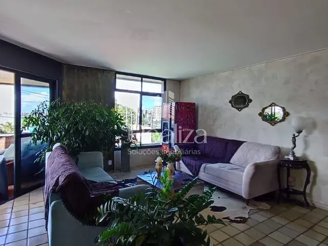 Apartamento com 193m² 4 quartos e 5 banheiros, à venda, no bairro Pontal em Ilhéus