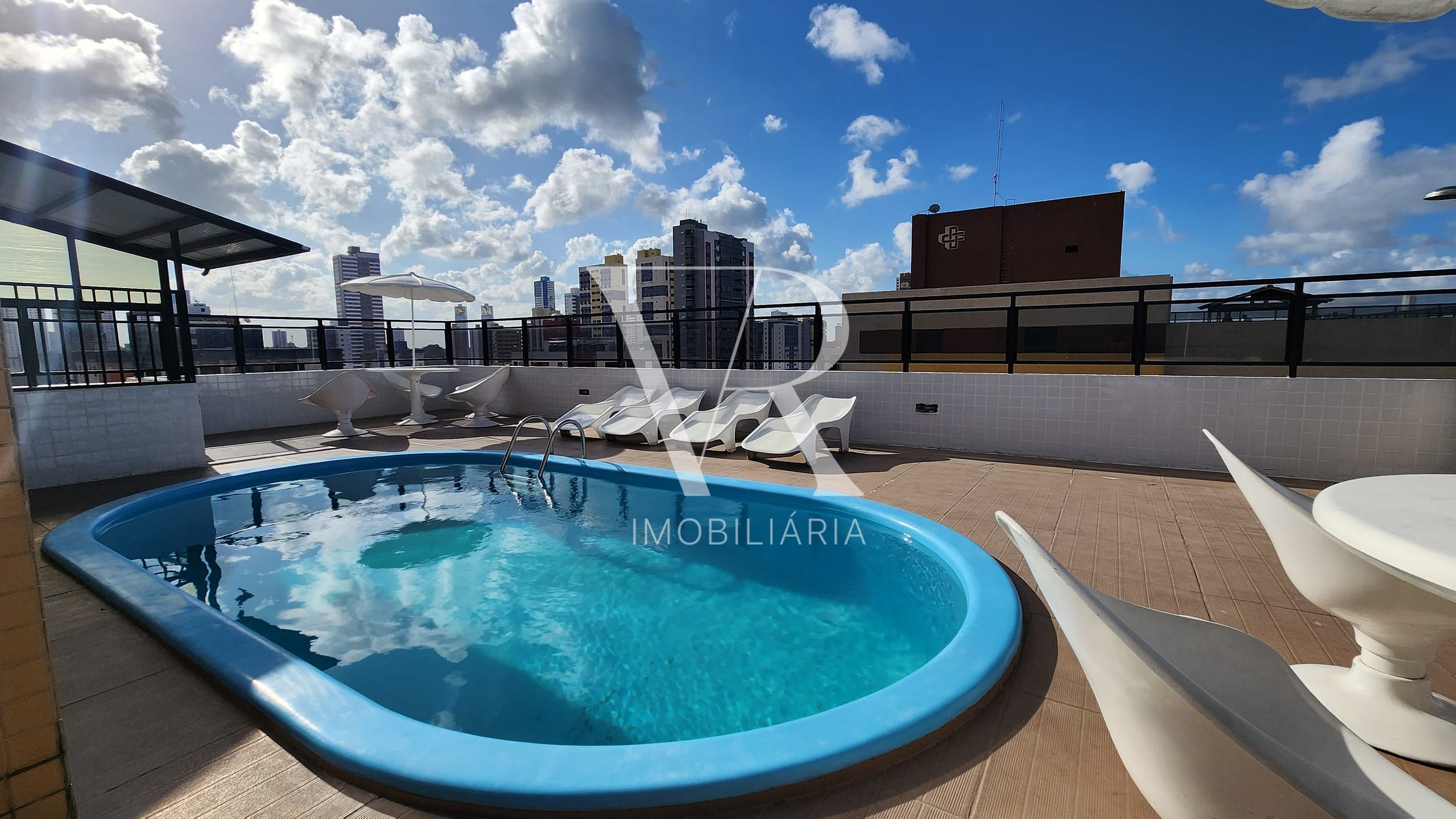 Apartamento à venda com 3 quartos, 140m² - Foto 15