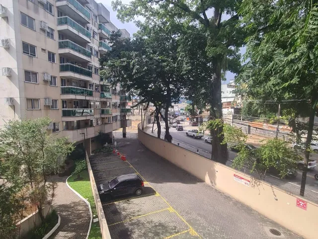 Apartamento com 65m² 2 quartos e 2 banheiros, para alugar, no bairro Taquara em Rio de Janeiro