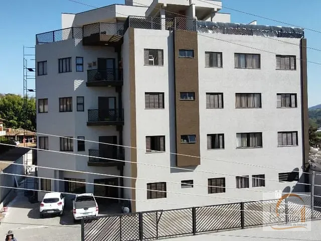 Apartamento com 67m² 2 quartos e 2 banheiros, à venda, no bairro Centro em Atibaia
