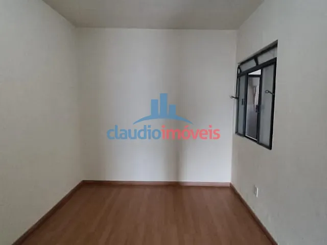 Apartamento 3 quartos e 2 banheiros, para alugar, no bairro Aterrado em Volta Redonda