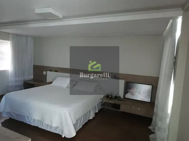 Apartamento com 254m² 3 quartos e 2 banheiros, à venda, no bairro Presidente Kennedy em Lavras