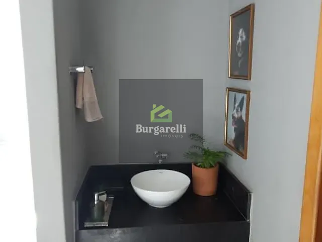 Apartamento com 254m² 3 quartos e 2 banheiros, à venda, no bairro Presidente Kennedy em Lavras