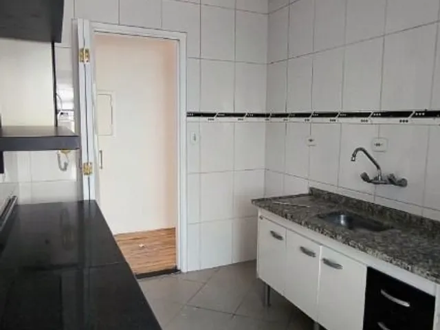 Apartamento com 56m² 2 quartos e 1 banheiro, para alugar, no bairro Vila Carrão em São Paulo