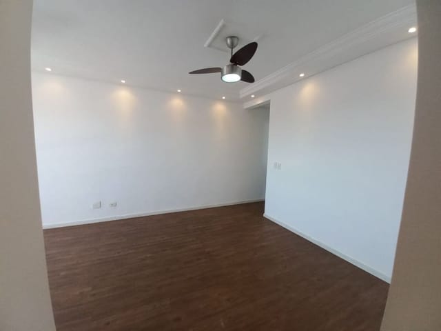 Foto do Apartamento - Apartamento com 3 dormitórios à venda, 76 m² por R$ 287.000 - Vila Machado - Jacareí/SP | RUSSI IMÓVEIS
