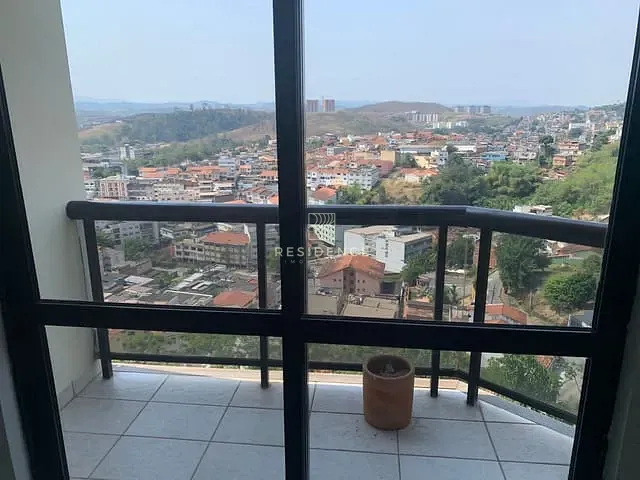 Apartamento 3 quartos e 1 banheiro, à venda, no bairro Jardim Amália em Volta Redonda
