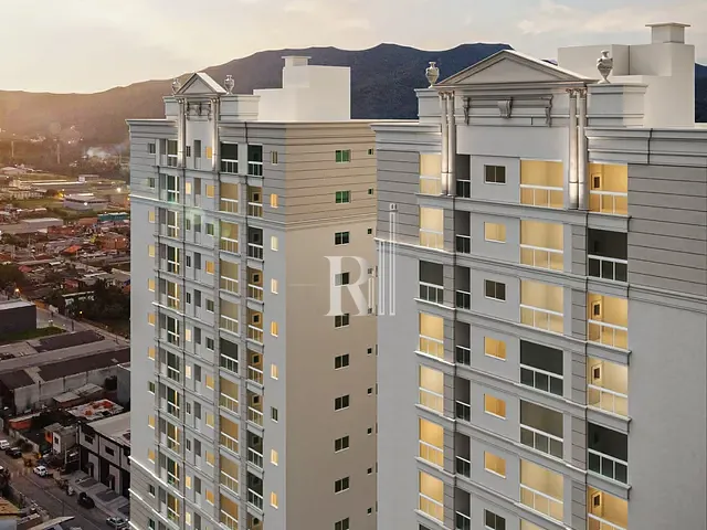 Apartamento 2 quartos e 2 banheiros, à venda, no bairro Morretes em Itapema