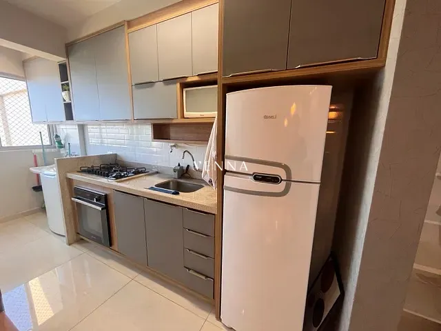 Apartamento com 116m² 3 quartos e 2 banheiros, para alugar, no bairro Residencial José Lázaro Gouvea em Londrina