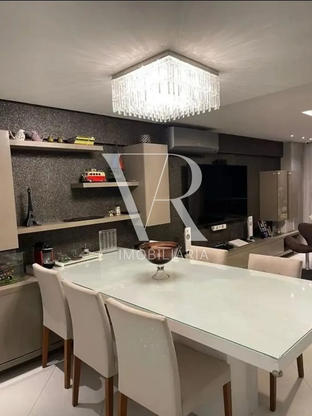 Apartamento, 3 quartos, 139 m² - Foto 2