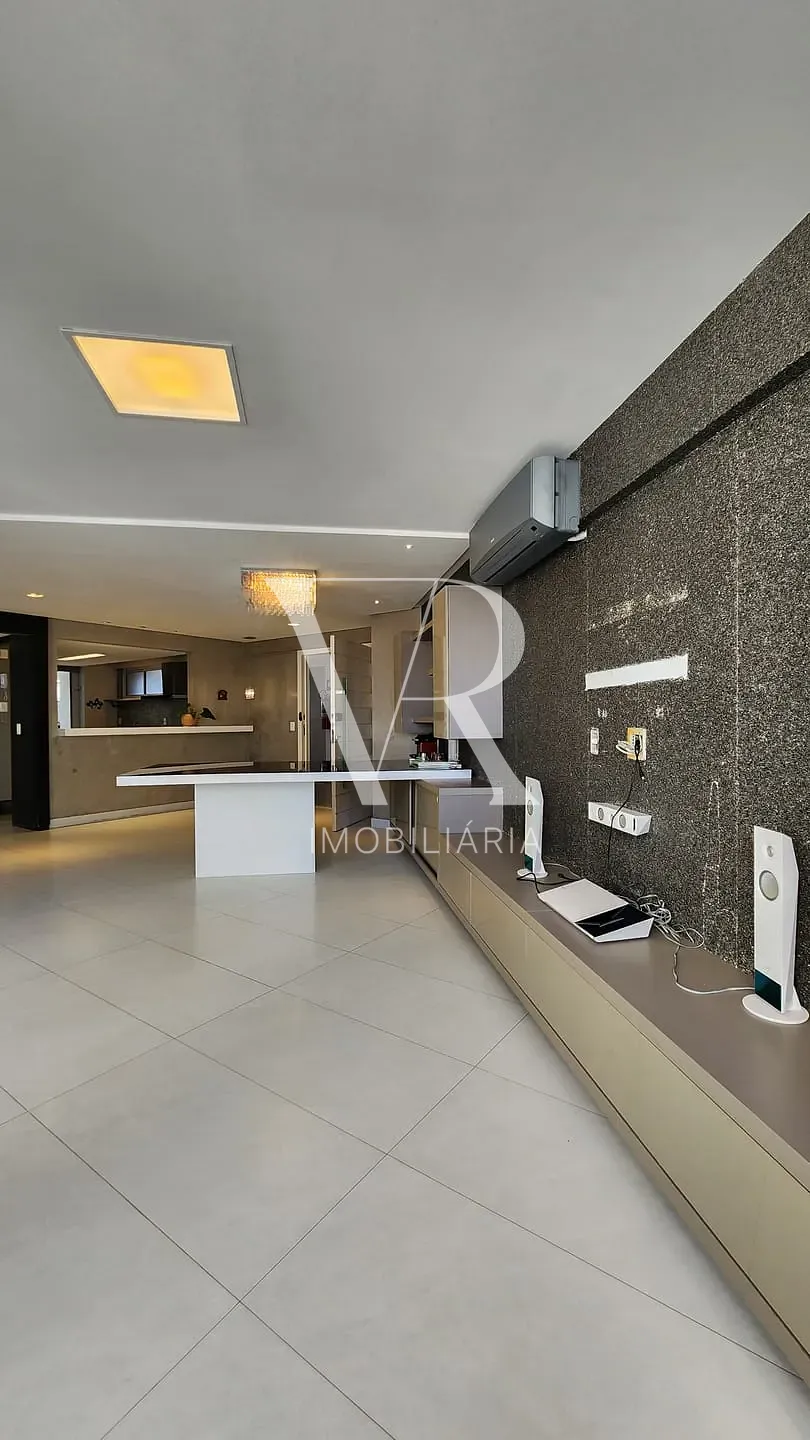 Apartamento, 3 quartos, 139 m² - Foto 1