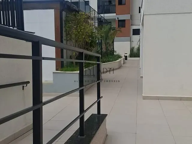 Apartamento 3 quartos e 2 banheiros, à venda, no bairro Centro em Poá