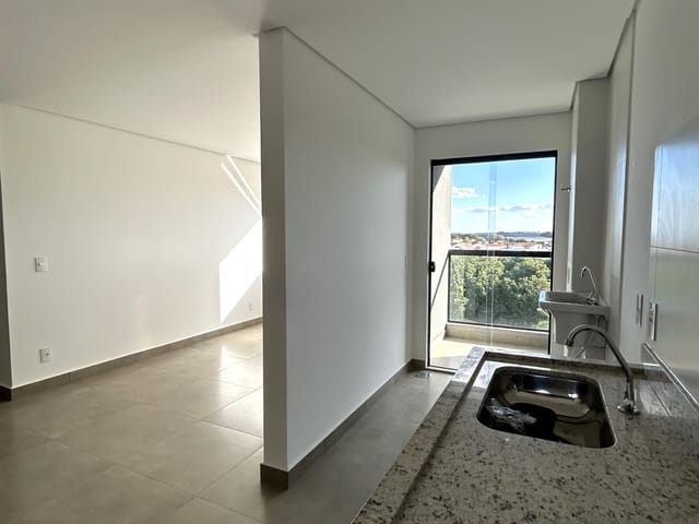 Apartamento 3 quartos e 2 banheiros, à venda, no bairro Jardim Lima em Franca