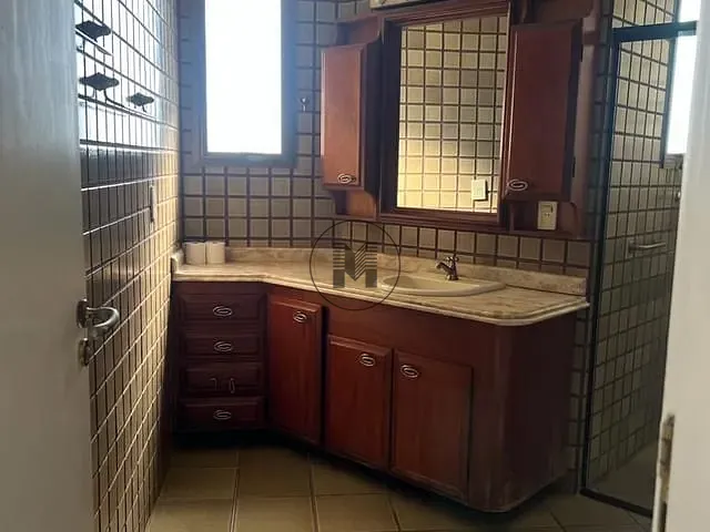 Apartamento com 46m² 4 quartos e 3 banheiros, para alugar, no bairro Campo do Galvão em Guaratinguetá