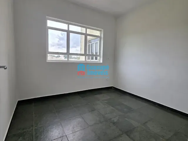 Apartamento com 100m² 3 quartos e 1 banheiro, para alugar, no bairro Vila Rica em Guaxupé