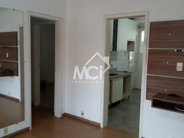 Apartamento 3 quartos e 2 banheiros, à venda, no bairro Areal em Pelotas