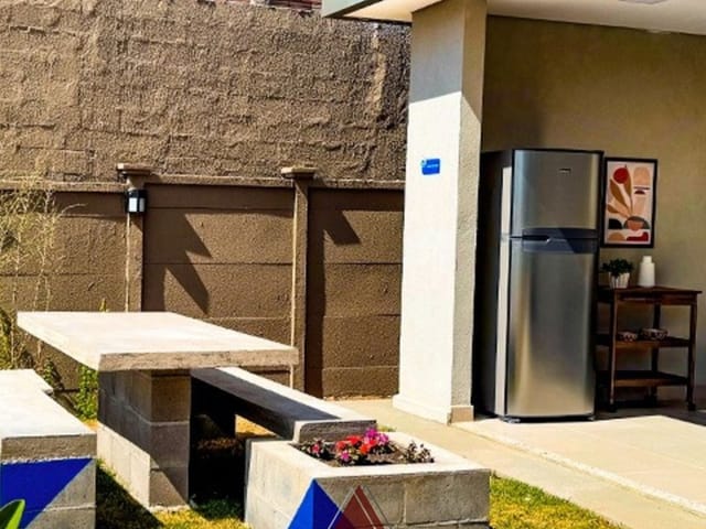 Apartamento 2 quartos e 1 banheiro, para alugar, no bairro São Joaquim em Franca