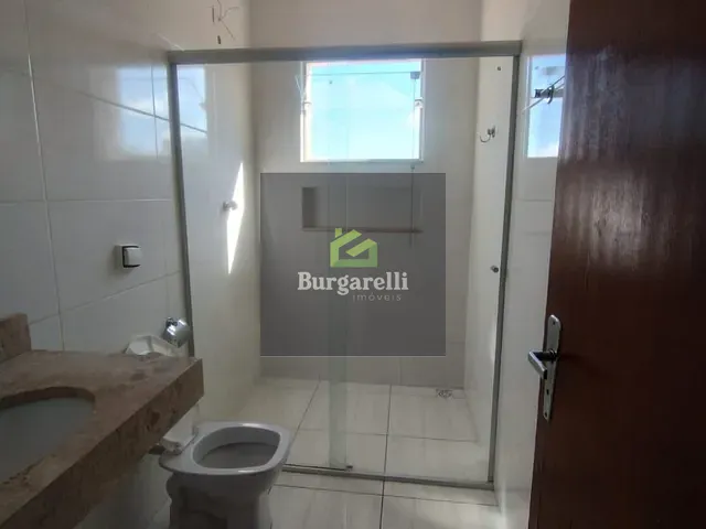 Apartamento 3 quartos e 3 banheiros, para alugar, no bairro Centro em Lavras