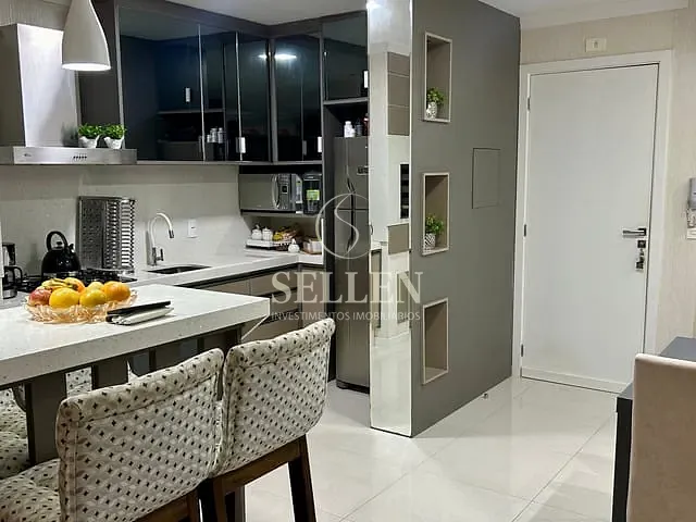 Apartamento 2 quartos e 2 banheiros, à venda, no bairro Nações em Balneário Camboriú