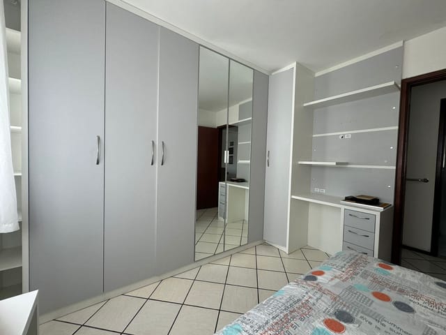 Apartamento 2 quartos e 2 banheiros, à venda, no bairro Centro em Balneário Camboriú