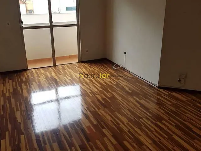 Apartamento 1 quarto e 1 banheiro, à venda ou para alugar, no bairro Centro em Bauru