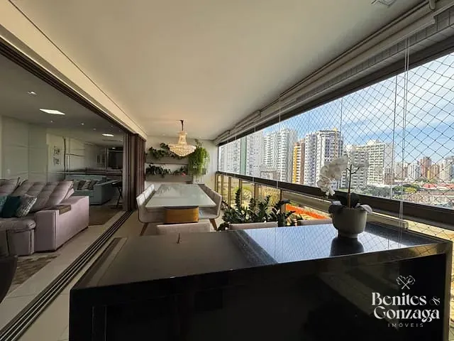 Apartamento com 296m² 3 quartos e 5 banheiros, à venda, no bairro Zona 07 em Maringá
