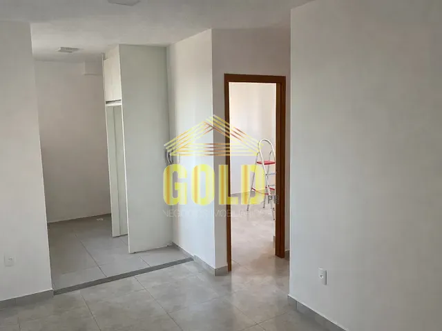 Apartamento 2 quartos e 1 banheiro, à venda ou para alugar, no bairro Jardim Morumbi em Londrina