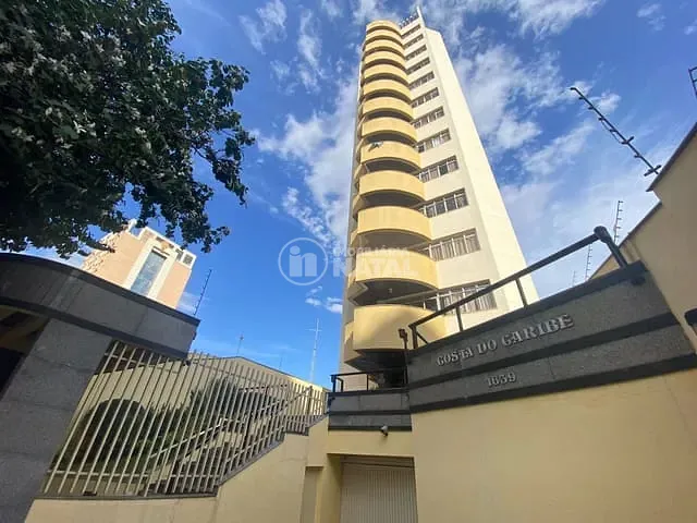 Apartamento com 300m² 4 quartos e 5 banheiros, à venda, no bairro Centro em Londrina