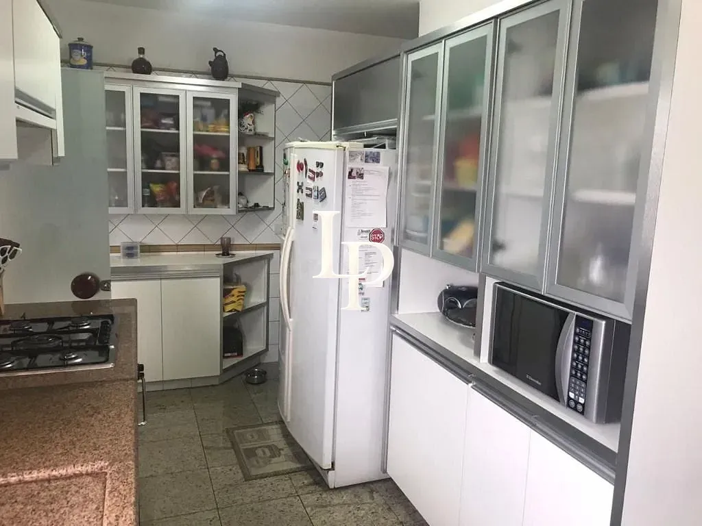 Apartamento, 4 quartos, 230 m² - Foto 10