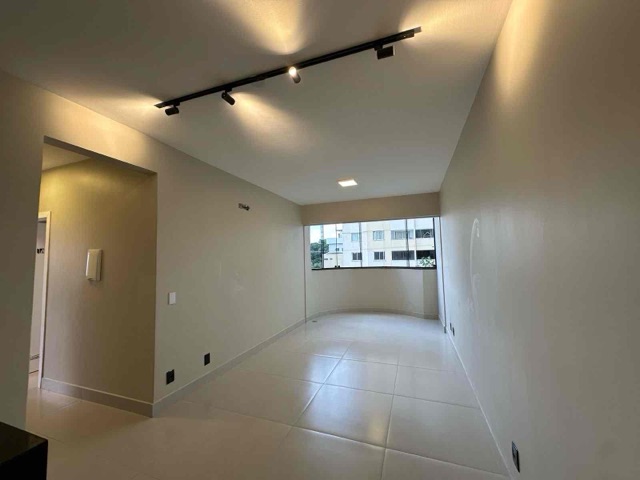 Foto do Apartamento - 2 Quartos Nascente Próx T63 com Armários Novos e Automação | House Goiás Imobiliária