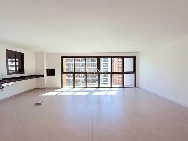 Apartamento com 274m² 2 quartos e 3 banheiros, à venda, no bairro Gleba Fazenda Palhano em Londrina