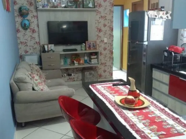 Apartamento 2 quartos e 1 banheiro, à venda, no bairro Jardim Santo André em Santo André