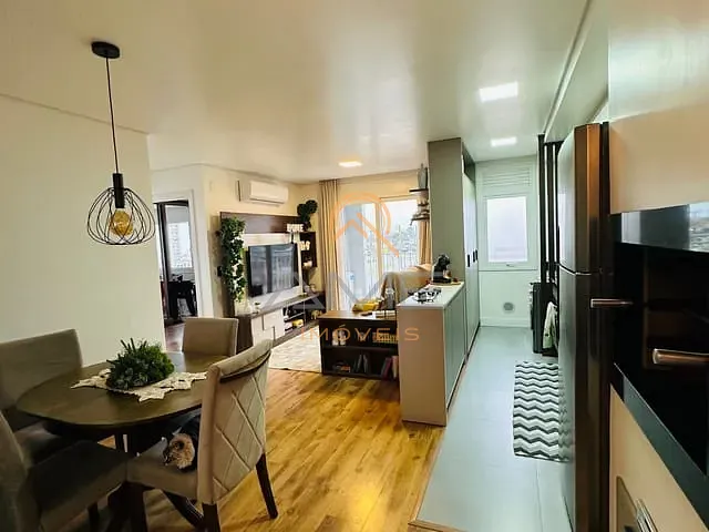 Apartamento 2 quartos e 2 banheiros, à venda, no bairro Três Vendas em Pelotas