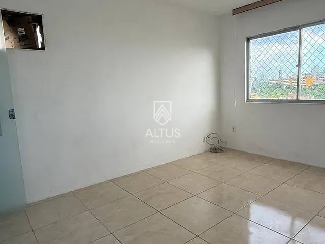 Apartamento 3 quartos e 1 banheiro, à venda, no bairro Federação em Salvador