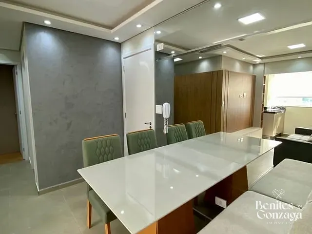 Apartamento com 52m² 2 quartos e 1 banheiro, à venda, no bairro Parque Industrial em Maringá