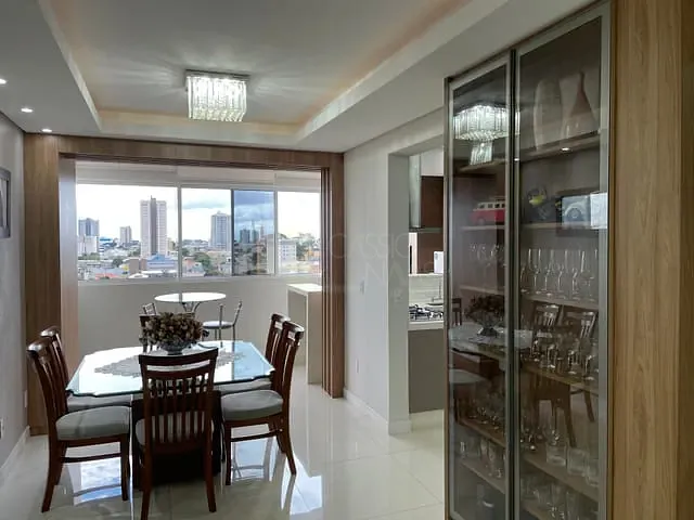 Apartamento com 195m² 3 quartos e 4 banheiros, à venda, no bairro Centro em Apucarana