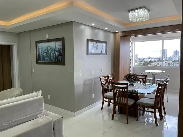 Apartamento com 195m² 3 quartos e 4 banheiros, à venda, no bairro Centro em Apucarana