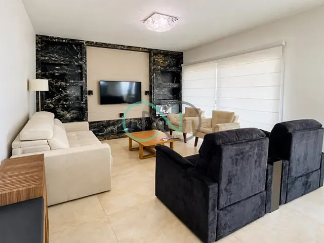 Apartamento com 213m² 3 quartos e 3 banheiros, à venda, no bairro Centro em Taquara