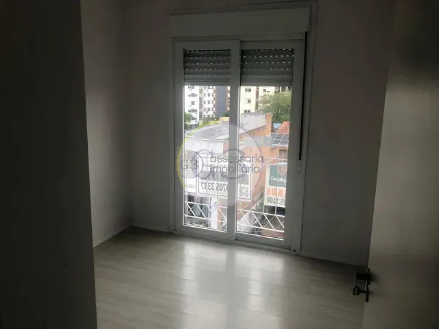 Apartamento 2 quartos e 1 banheiro, para alugar, no bairro Centro em Pelotas
