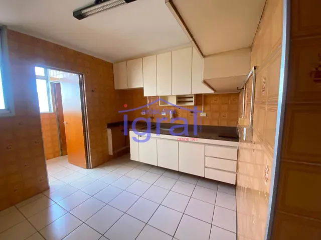 Apartamento 2 quartos e 2 banheiros, para alugar, no bairro Vila Guarani (Z Sul) em São Paulo