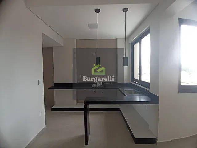 Apartamento 3 quartos e 2 banheiros, para alugar, no bairro Olaria em Lavras