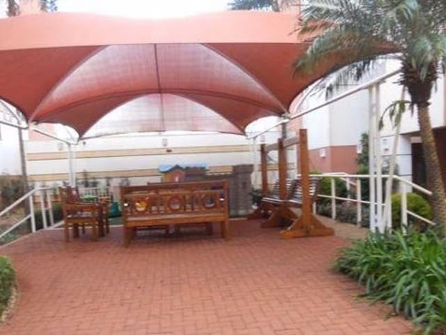 Foto do Apartamento - Apartamento com 2 dormitórios à venda, 69 m² por R$ 520.000,00 - Edifício Due Torri - Londrina/PR | Imobiliária Natal LTDA