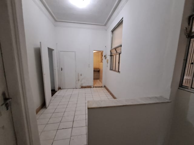Foto do Apartamento - RUA DO RIACHUELO, PRÉDIO COM ESTILO ART DÉCO, ESQUINA COM RUA DO LAVRADIO OTIMA OPORTUNIDADE ,FARTO COMERCIO E CONDUÇÃO | Novo Mundo Administradora Ltda