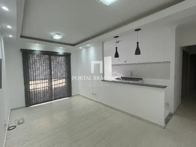 Apartamento 2 quartos e 1 banheiro, para alugar, no bairro Residencial das Ilhas em Bragança Paulista