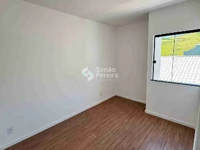 Apartamento 2 quartos e 1 banheiro, à venda, no bairro Recanto da Mata em Juiz de Fora